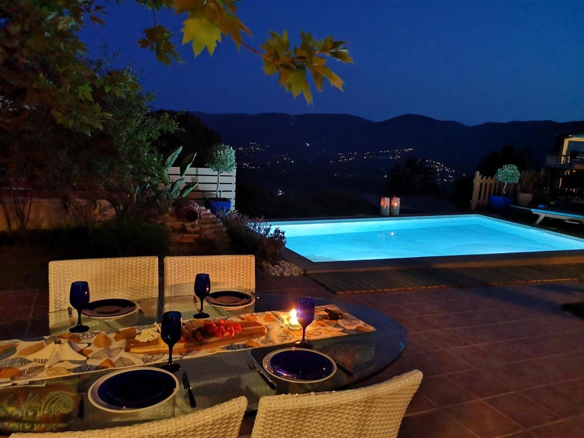 Villa Pigi Méson Yerakaríon Exterior foto